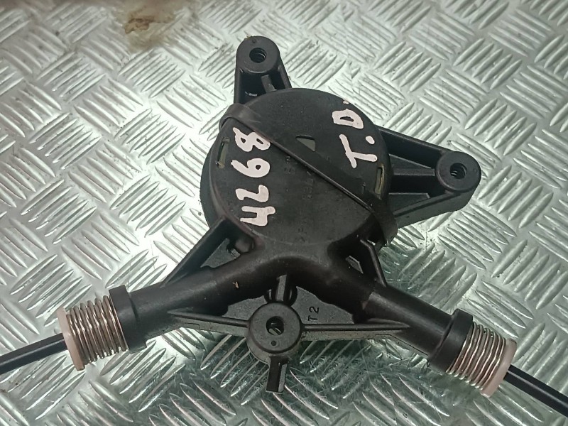 Recambio de elevalunas trasero derecho para mazda 3 berlina (bk) 1.6 vvt active referencia OEM IAM   ELECTRICO