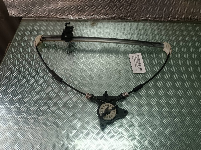 Recambio de elevalunas trasero derecho para mazda 3 berlina (bk) 1.6 vvt active referencia OEM IAM   ELECTRICO