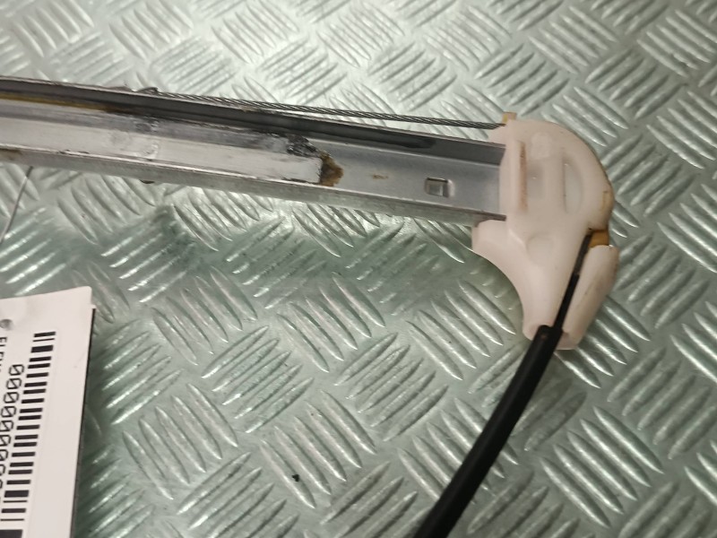 Recambio de elevalunas trasero derecho para mazda 3 berlina (bk) 1.6 vvt active referencia OEM IAM   ELECTRICO