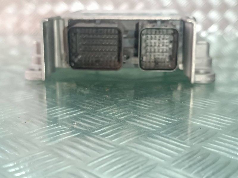 Recambio de centralita airbag para mazda 3 berlina (bk) 1.6 vvt active referencia OEM IAM BS4H57K30C 0285001961 BOSCH