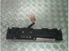 Recambio de pantalla multifuncion para mazda 3 berlina (bk) 1.6 vvt active referencia OEM IAM 9621  CONECTOR 7 PINES 2