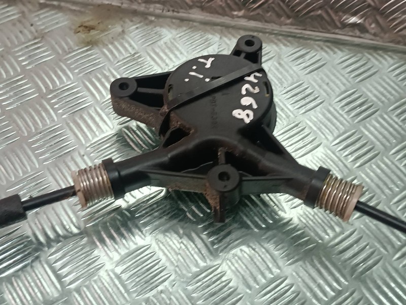 Recambio de elevalunas trasero izquierdo para mazda 3 berlina (bk) 1.6 vvt active referencia OEM IAM   ELECTRICO