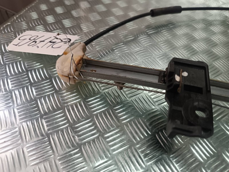 Recambio de elevalunas trasero izquierdo para mazda 3 berlina (bk) 1.6 vvt active referencia OEM IAM   ELECTRICO