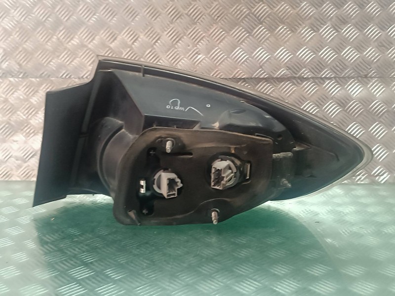 Recambio de piloto trasero izquierdo para mazda 3 berlina (bk) 1.6 vvt active referencia OEM IAM BR5H51160  