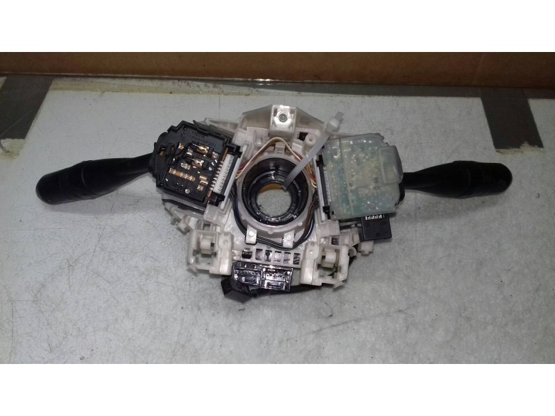 Recambio de mando luces para mitsubishi colt cabrio czc instyle referencia OEM IAM 8600A270ZZ 17E018 