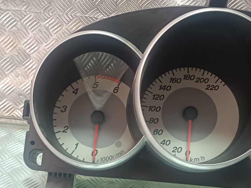 Recambio de cuadro instrumentos para mazda 3 berlina (bk) 1.6 vvt active referencia OEM IAM BP4K5543 BP4K55430 K900