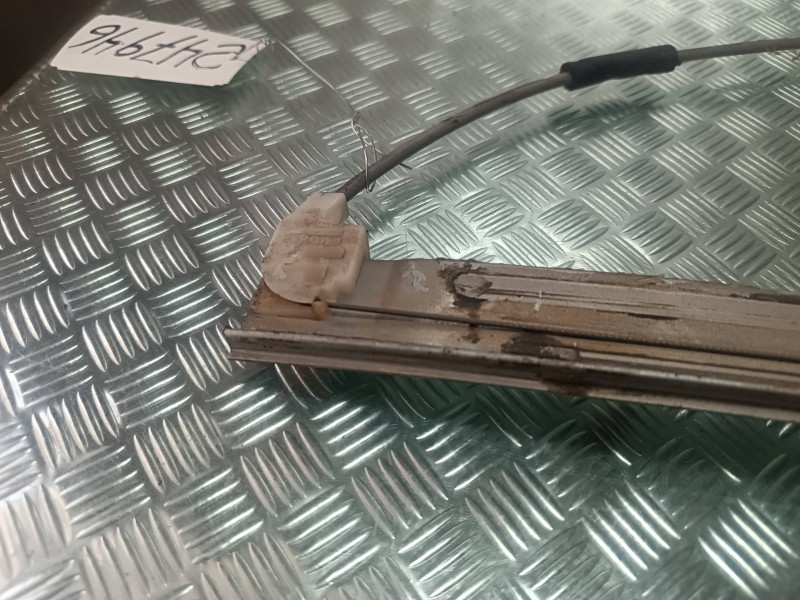 Recambio de elevalunas delantero derecho para mazda 6 berlina (gg) 1.8 active (4-ptas.) referencia OEM IAM   ELECTRICO