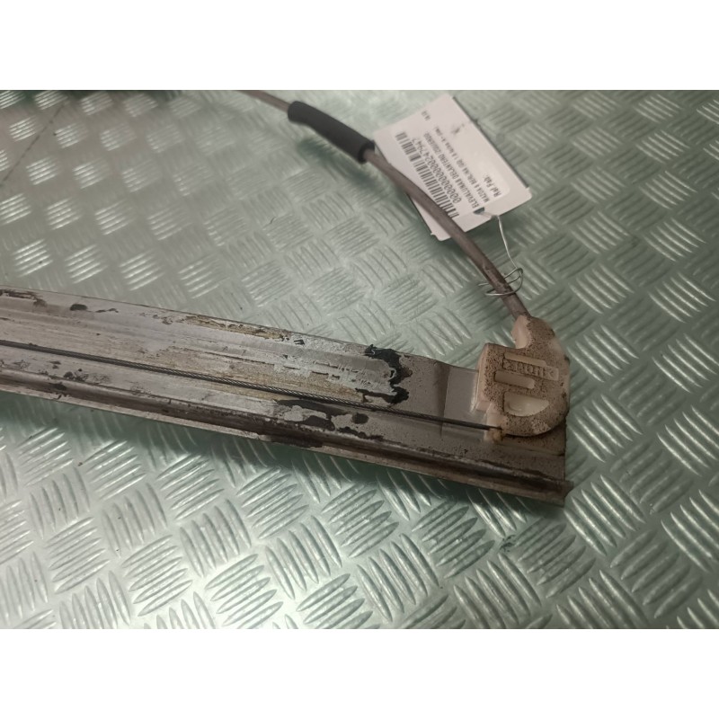 Recambio de elevalunas delantero izquierdo para mazda 6 berlina (gg) 1.8 active (4-ptas.) referencia OEM IAM   ELECTRICO