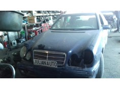 mercedes-benz clase e (w210) berlina del año 1996 2