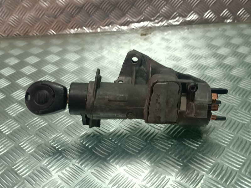 Recambio de centralita motor uce para seat ibiza (6l1) cool referencia OEM IAM 038906019HT W06L0920801A KIT - BOSCH