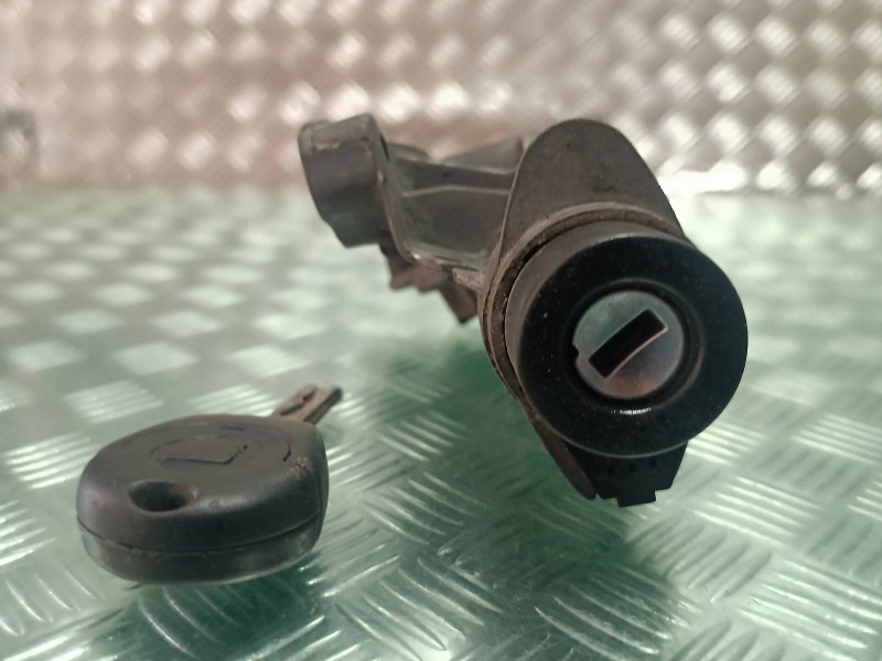 Recambio de centralita motor uce para seat ibiza (6l1) cool referencia OEM IAM 038906019HT W06L0920801A KIT - BOSCH