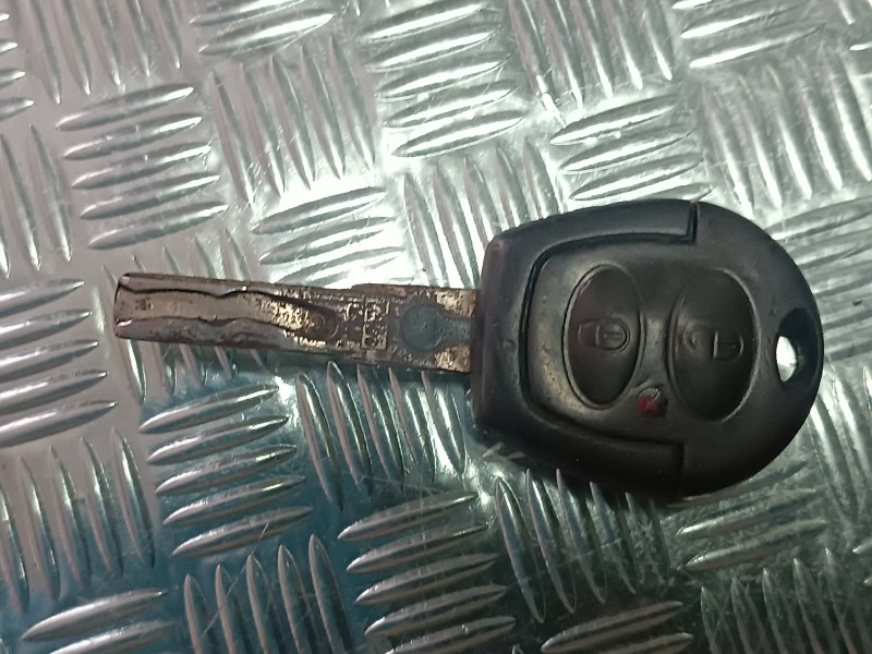 Recambio de centralita motor uce para seat ibiza (6l1) cool referencia OEM IAM 038906019HT W06L0920801A KIT - BOSCH