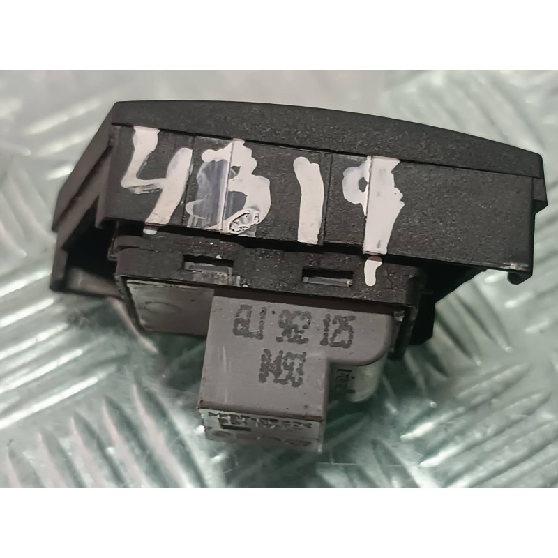 Recambio de interruptor para seat ibiza (6l1) cool referencia OEM IAM 6L1962125 CONECTOR 4 PINES BLOQUEO PUERTAS