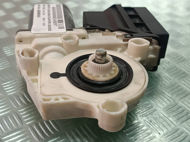 Recambio de motor elevalunas delantero izquierdo para seat ibiza (6l1) cool referencia OEM IAM 6Q2959802A 101387102 77460021