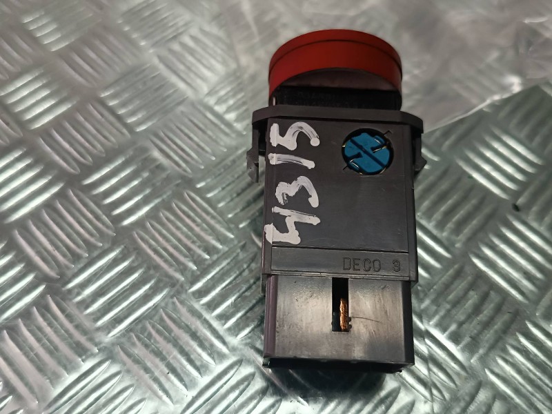 Recambio de warning para chevrolet kalos 1.4 se referencia OEM IAM 864W0140  CONECTOR 8 PINES