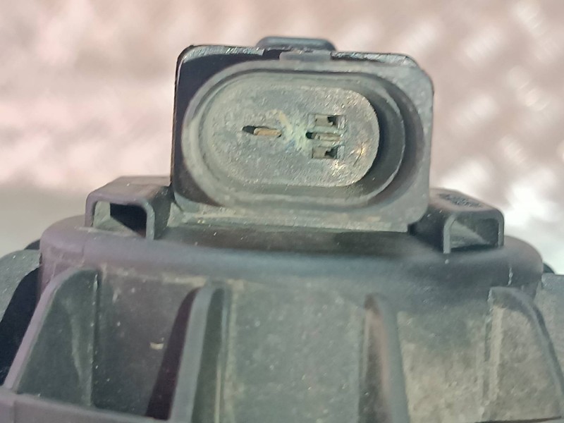 Recambio de faro antiniebla derecho para seat ibiza (6l1) cool referencia OEM IAM 6L0941699 VISTEON CONECTOR 2 PINES