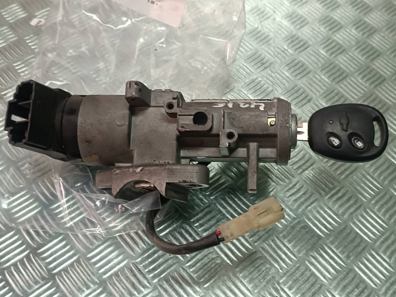 Recambio de conmutador de arranque para chevrolet kalos 1.4 se referencia OEM IAM U100  