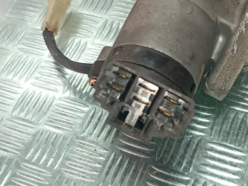 Recambio de conmutador de arranque para chevrolet kalos 1.4 se referencia OEM IAM U100  