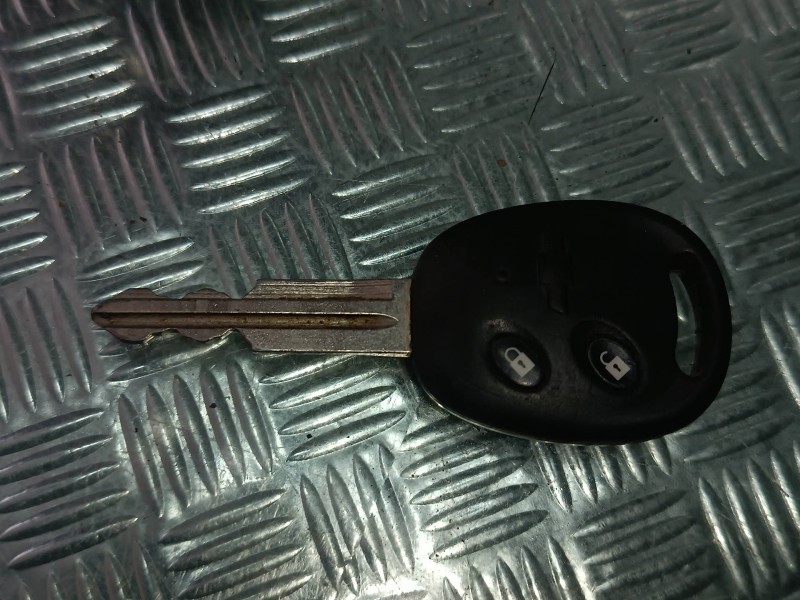 Recambio de conmutador de arranque para chevrolet kalos 1.4 se referencia OEM IAM U100  