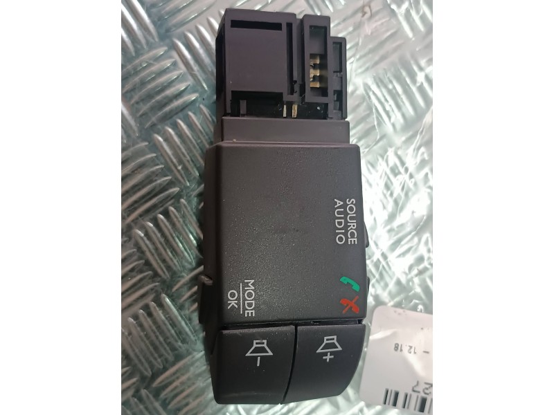 Recambio de mando multifuncion para dacia duster ambiance 4x2 referencia OEM IAM 344422023GB  CONECTOR 6 PINES