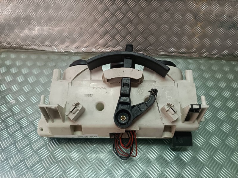 Recambio de mando calefaccion / aire acondicionado para fiat punto berlina (188) 1.2 8v referencia OEM IAM 141740100 B837 