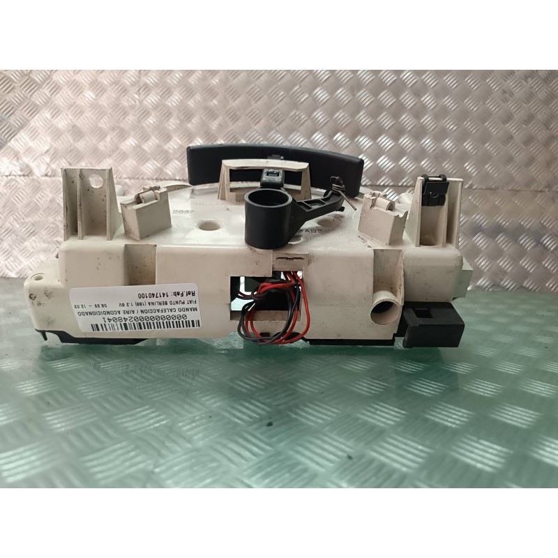 Recambio de mando calefaccion / aire acondicionado para fiat punto berlina (188) 1.2 8v referencia OEM IAM 141740100 B837 