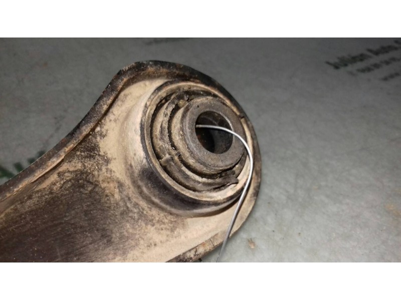 Recambio de brazo suspension superior trasero derecho para volkswagen tiguan (5n1) country referencia OEM IAM 1K0501530C  