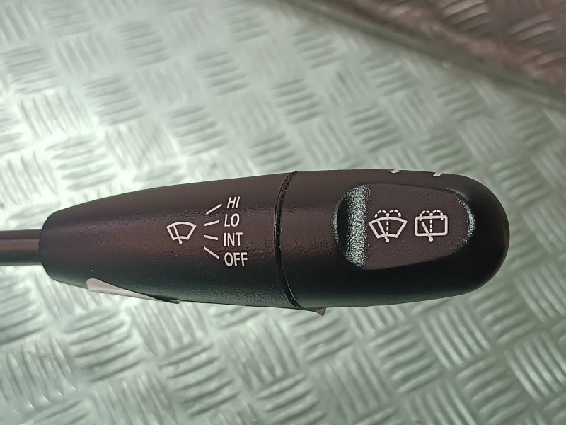 Recambio de mando luces para chevrolet kalos 1.4 se referencia OEM IAM 5C29YJ  