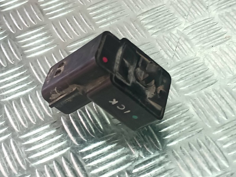 Recambio de sensor para chevrolet kalos 1.4 se referencia OEM IAM 96470269  CONECTOR 6 PINES