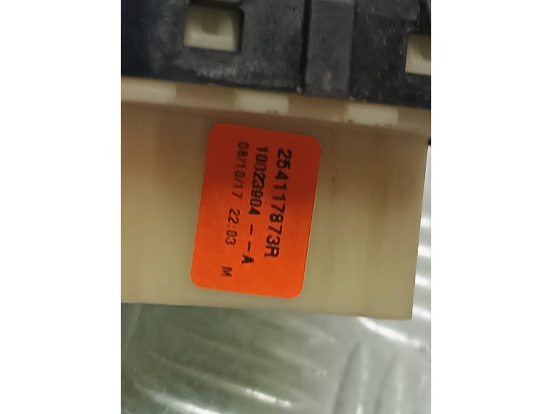 Recambio de mando elevalunas delantero izquierdo para dacia duster ambiance 4x2 referencia OEM IAM 254117873R  CONECTOR 7 PINES