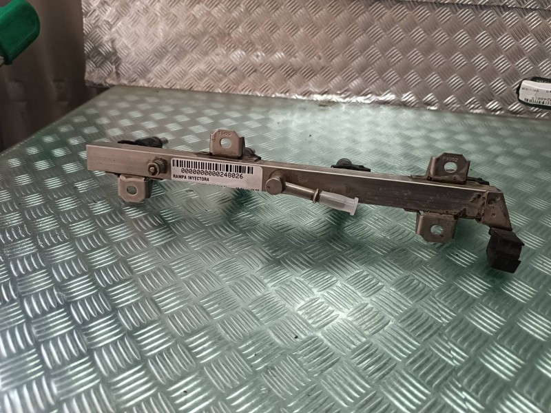 Recambio de rampa inyectora para bmw serie 3 coupe (e46) 318 ci referencia OEM IAM 7506158  