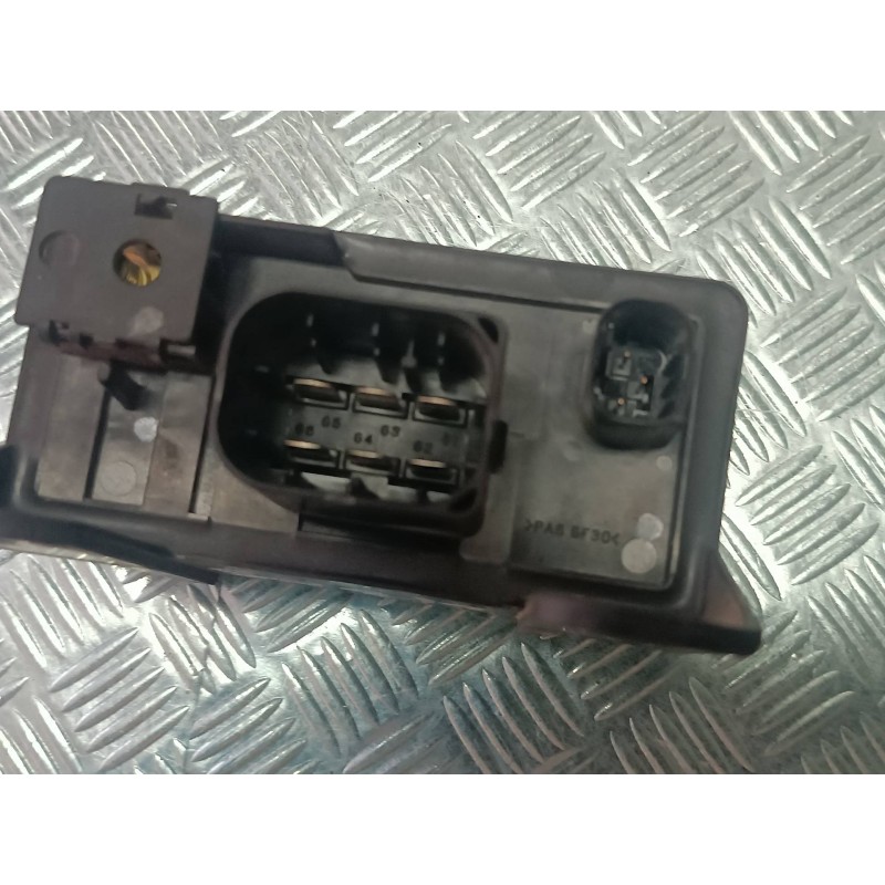 Recambio de caja precalentamiento para mercedes-benz clase s (w220) berlina 320 cdi (220.026) referencia OEM IAM 0235454032  