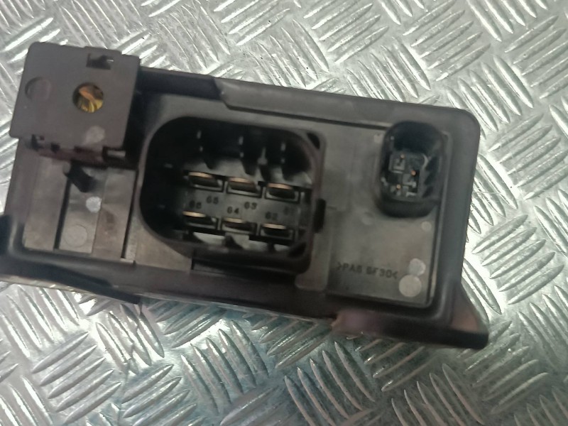 Recambio de caja precalentamiento para mercedes-benz clase s (w220) berlina 320 cdi (220.026) referencia OEM IAM 0235454032  