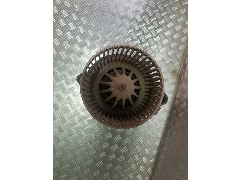 Recambio de ventilador calefaccion para fiat punto berlina (188) 1.2 8v referencia OEM IAM 5A7200000  MAGNETI MARELLI