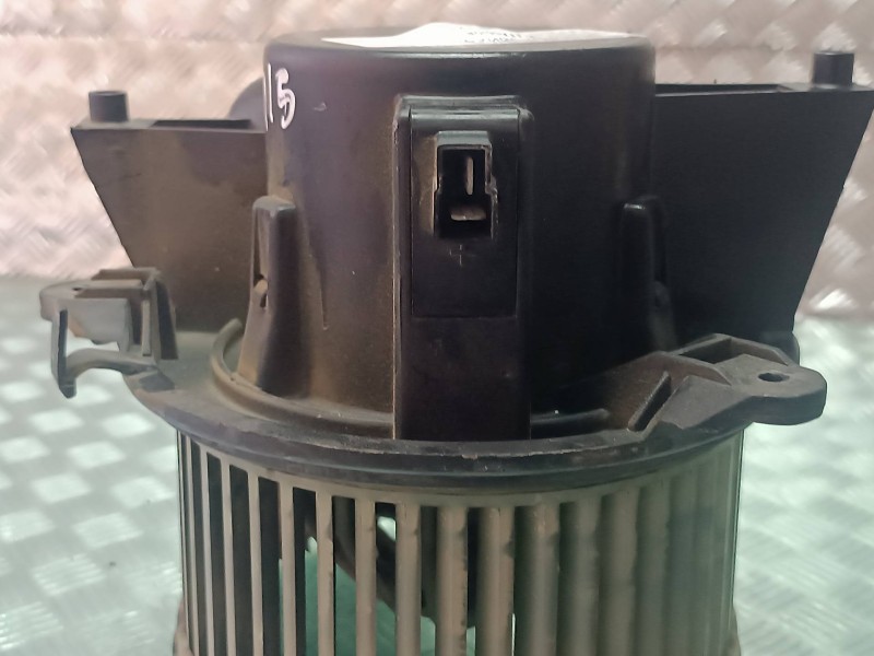 Recambio de ventilador calefaccion para fiat punto berlina (188) 1.2 8v referencia OEM IAM 5A7200000  MAGNETI MARELLI