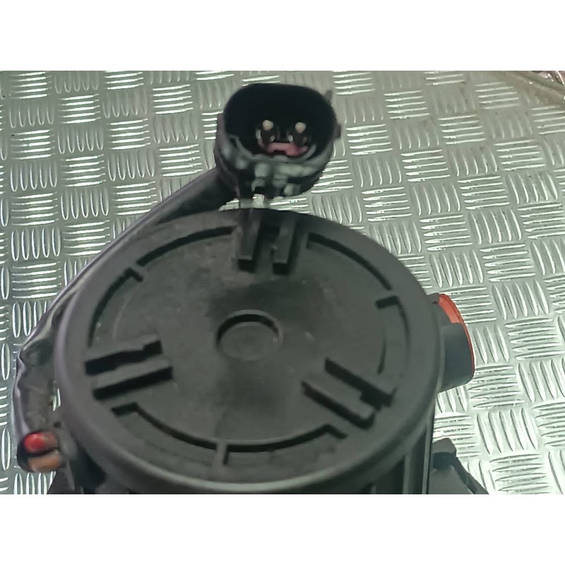 Recambio de valvula aire adicional para bmw serie 3 coupe (e46) 318 ci referencia OEM IAM 72812402 751495302 PIERBURG