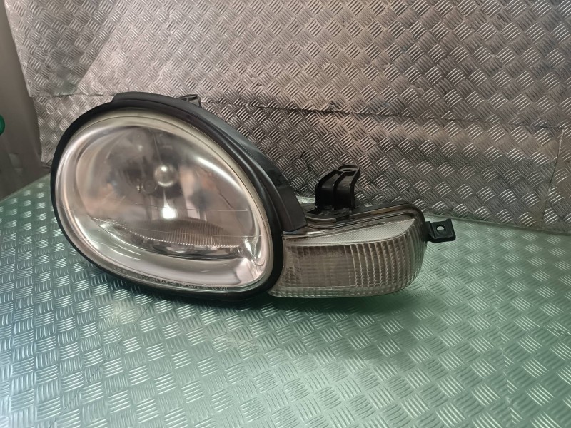 Recambio de faro derecho para chrysler neon (pl) 2.0 le referencia OEM IAM 30987  VALEO