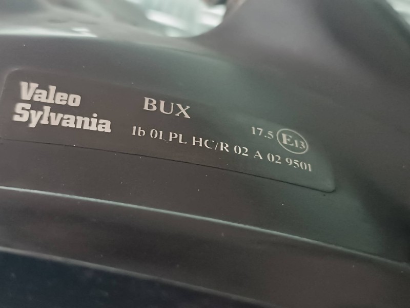 Recambio de faro derecho para chrysler neon (pl) 2.0 le referencia OEM IAM 30987  VALEO