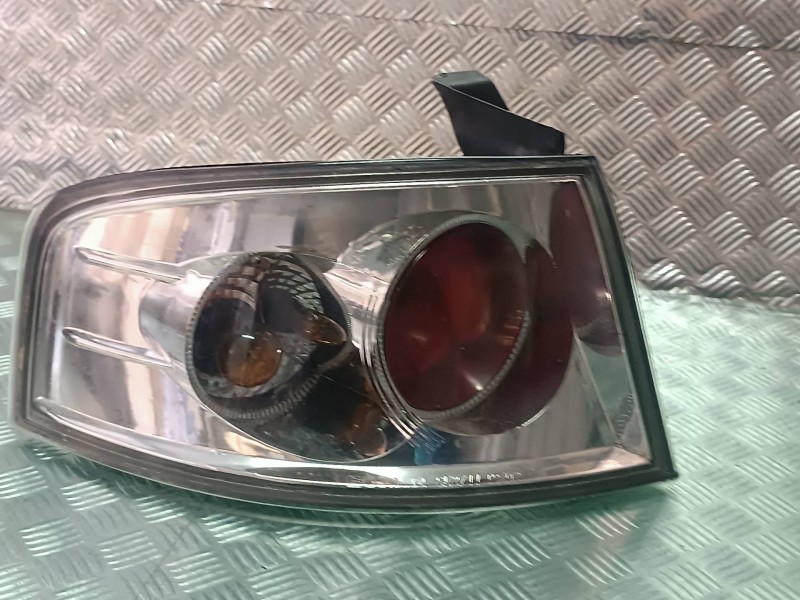 Recambio de piloto trasero izquierdo para seat ibiza (6l1) cool referencia OEM IAM SK3711  