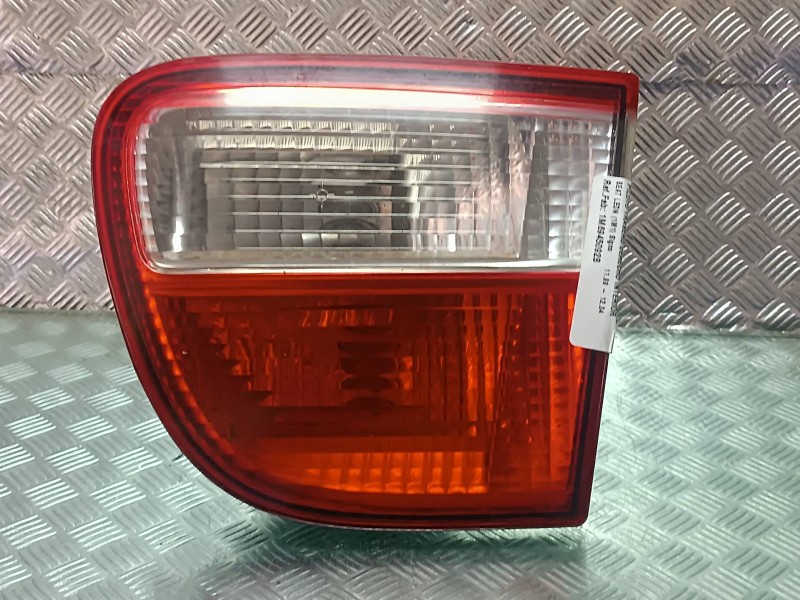 Recambio de piloto trasero derecho interior para seat leon (1m1) signo referencia OEM IAM 1M6945092B 1M6945092B 