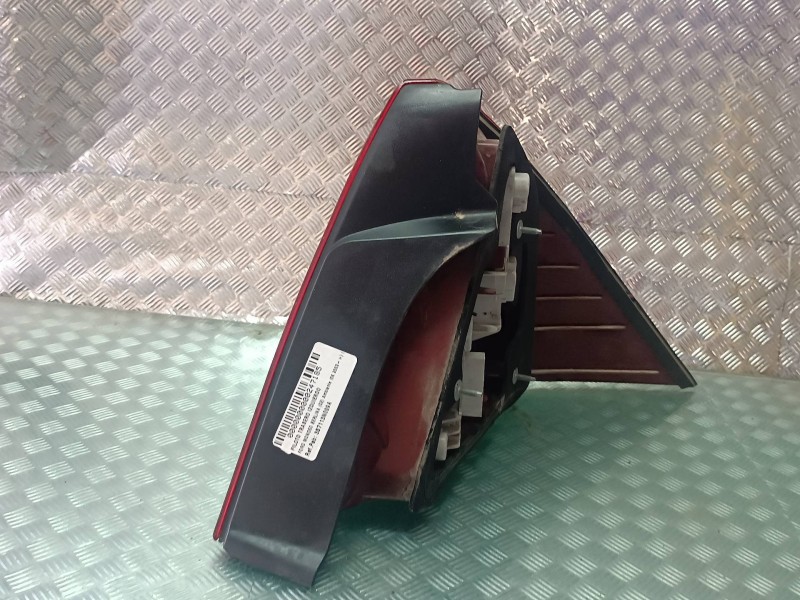 Recambio de piloto trasero izquierdo para ford mondeo berlina (ge) ambiente (06.2003) (d) referencia OEM IAM 3S7113N099A  