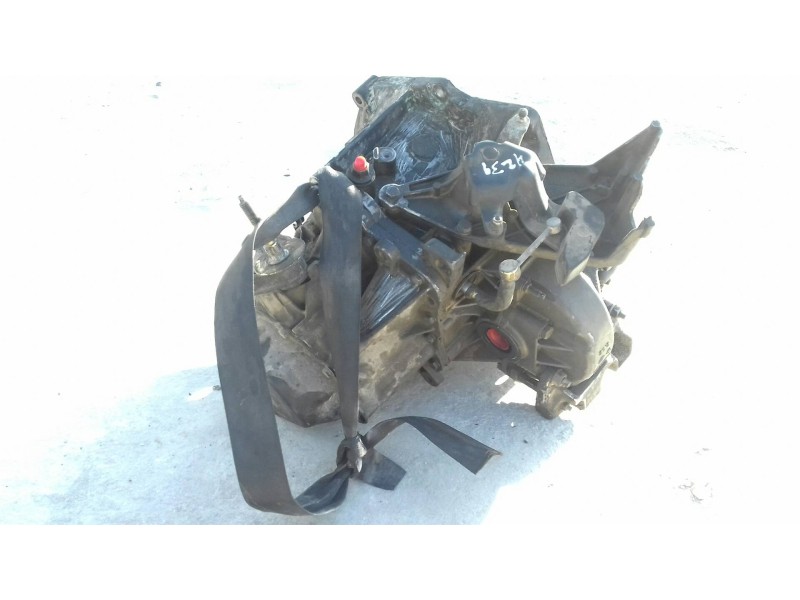 Recambio de caja cambios para citroen xsara picasso 1.6 hdi 90 lx plus referencia OEM IAM   