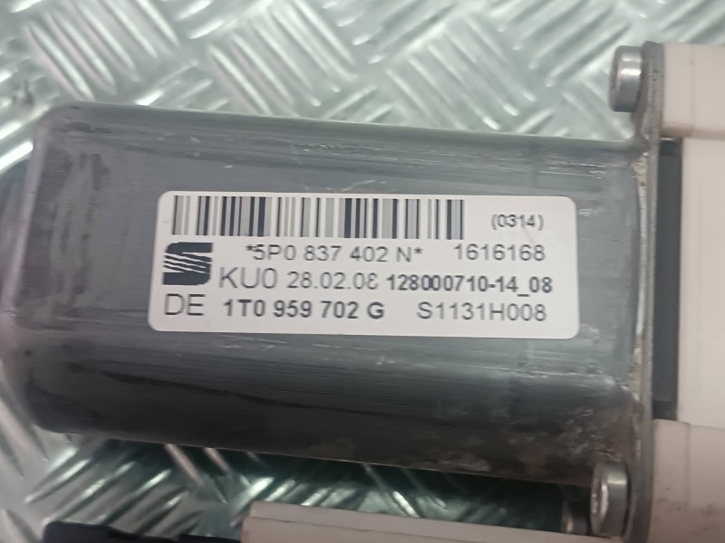 Recambio de motor elevalunas delantero derecho para seat altea (5p1) arena referencia OEM IAM 1T0959702G 5P0837402N 1K0959792M