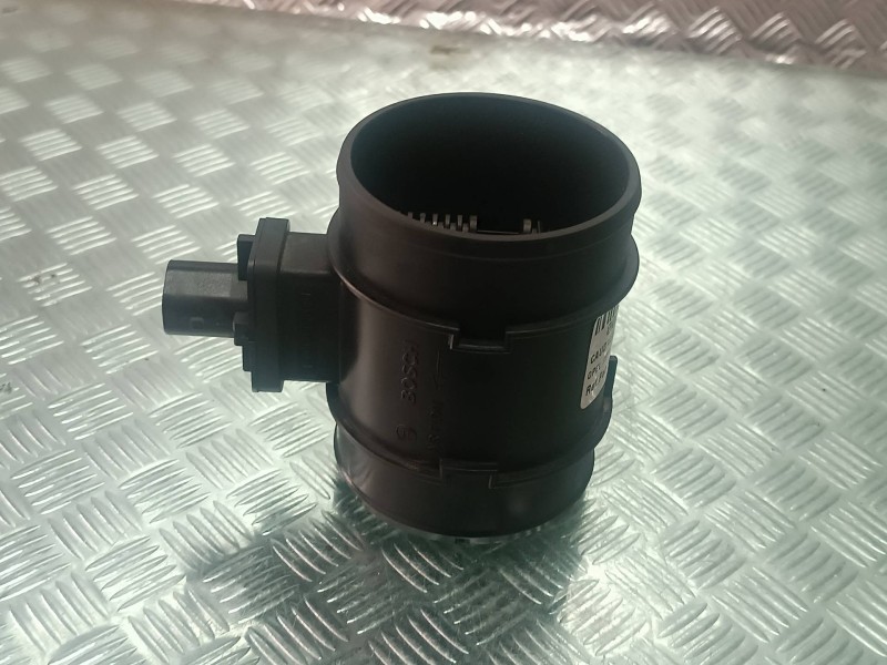 Recambio de caudalimetro para opel astra j sports tourer sport referencia OEM IAM 55561912 0281002940 BOSCH