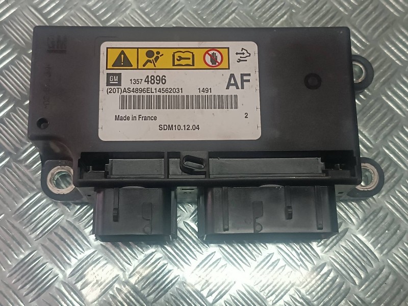 Recambio de centralita airbag para opel astra j sports tourer sport referencia OEM IAM 13574896 13574896AF GM