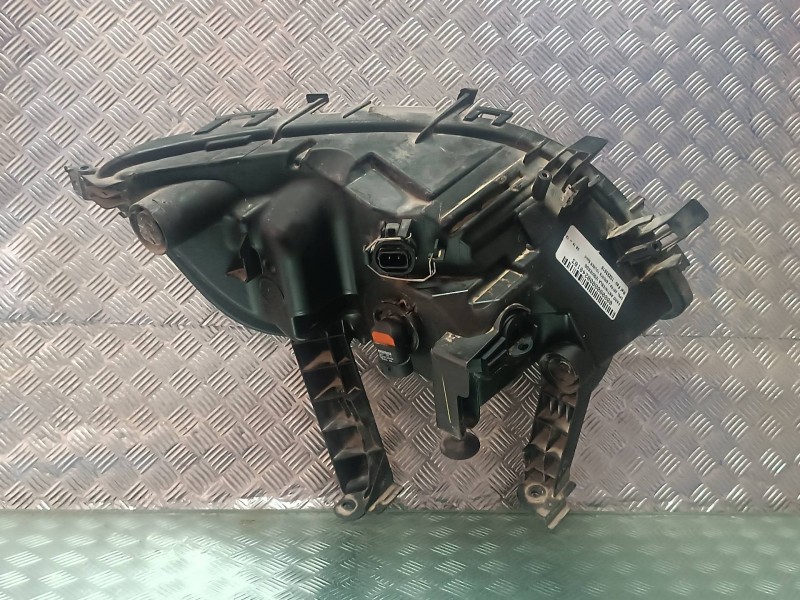 Recambio de faro antiniebla izquierdo para opel astra j sports tourer sport referencia OEM IAM 13293618 662588537 