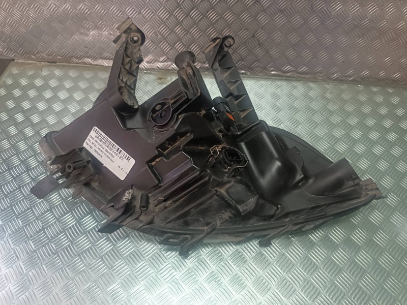 Recambio de faro antiniebla izquierdo para opel astra j sports tourer sport referencia OEM IAM 13293618 662588537 