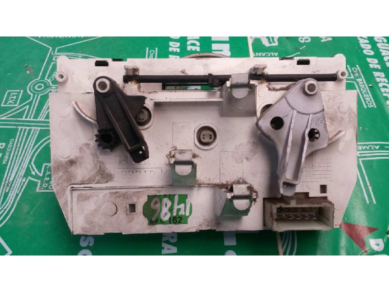 Recambio de mando calefaccion / aire acondicionado para peugeot 206 berlina x-line referencia OEM IAM 99210  