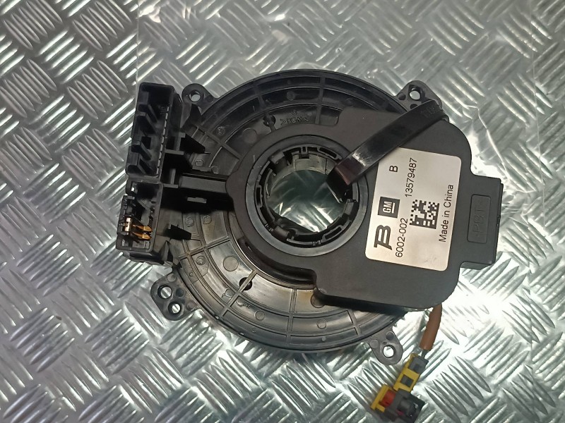 Recambio de anillo airbag para opel astra j sports tourer sport referencia OEM IAM 13579487 6002002 GM