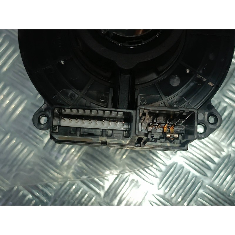 Recambio de anillo airbag para opel astra j sports tourer sport referencia OEM IAM 13579487 6002002 GM